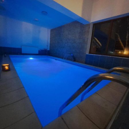 Pensiunea Montan Din Bran,Sat Simon Spa Indoor บราน ภายนอก รูปภาพ