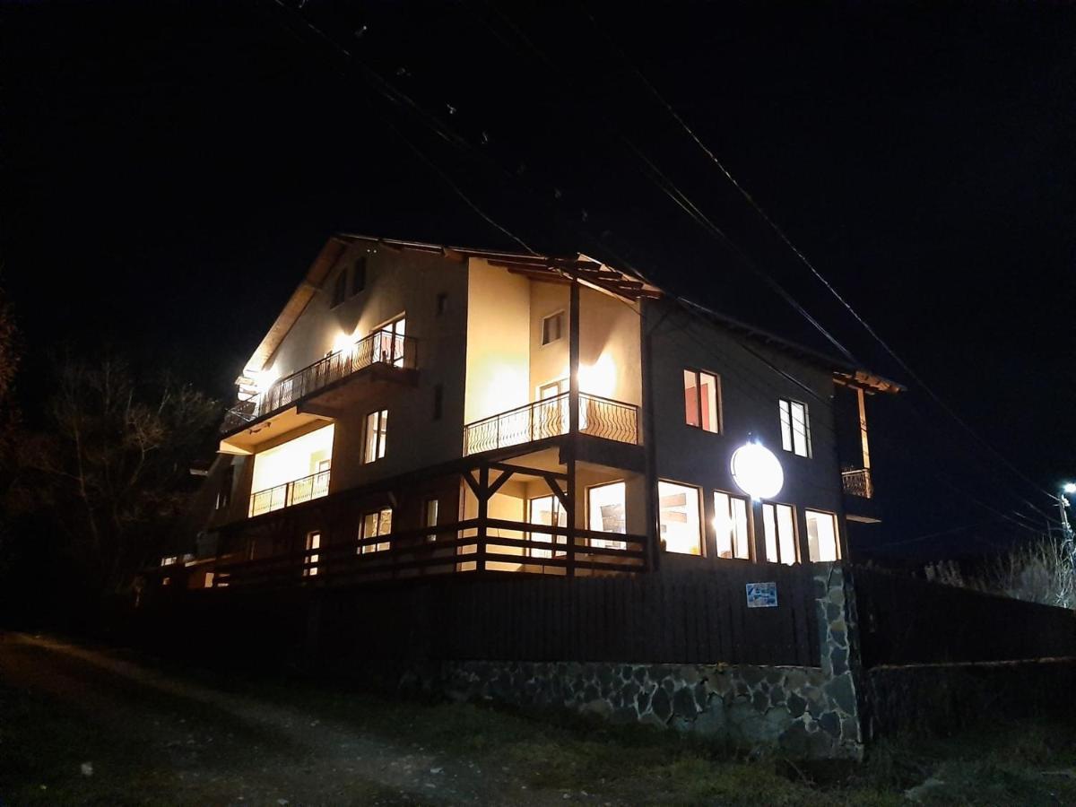 Pensiunea Montan Din Bran,Sat Simon Spa Indoor บราน ภายนอก รูปภาพ